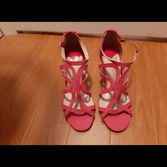 Dorothy Perkins | Shoes | Dorothy Perkins Hot Pink Wide Fit Heels | Poshmark
